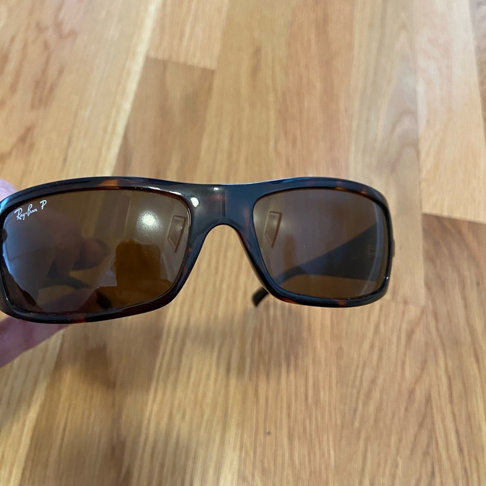 Men’s Rayban sunglasses